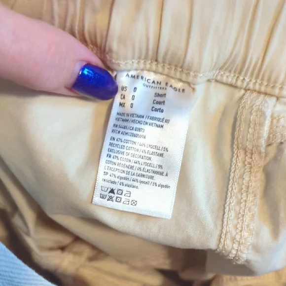 AMERICAN EAGLE Drawstring Cargo Pants 0 Short NWT - Picture 10 of 13